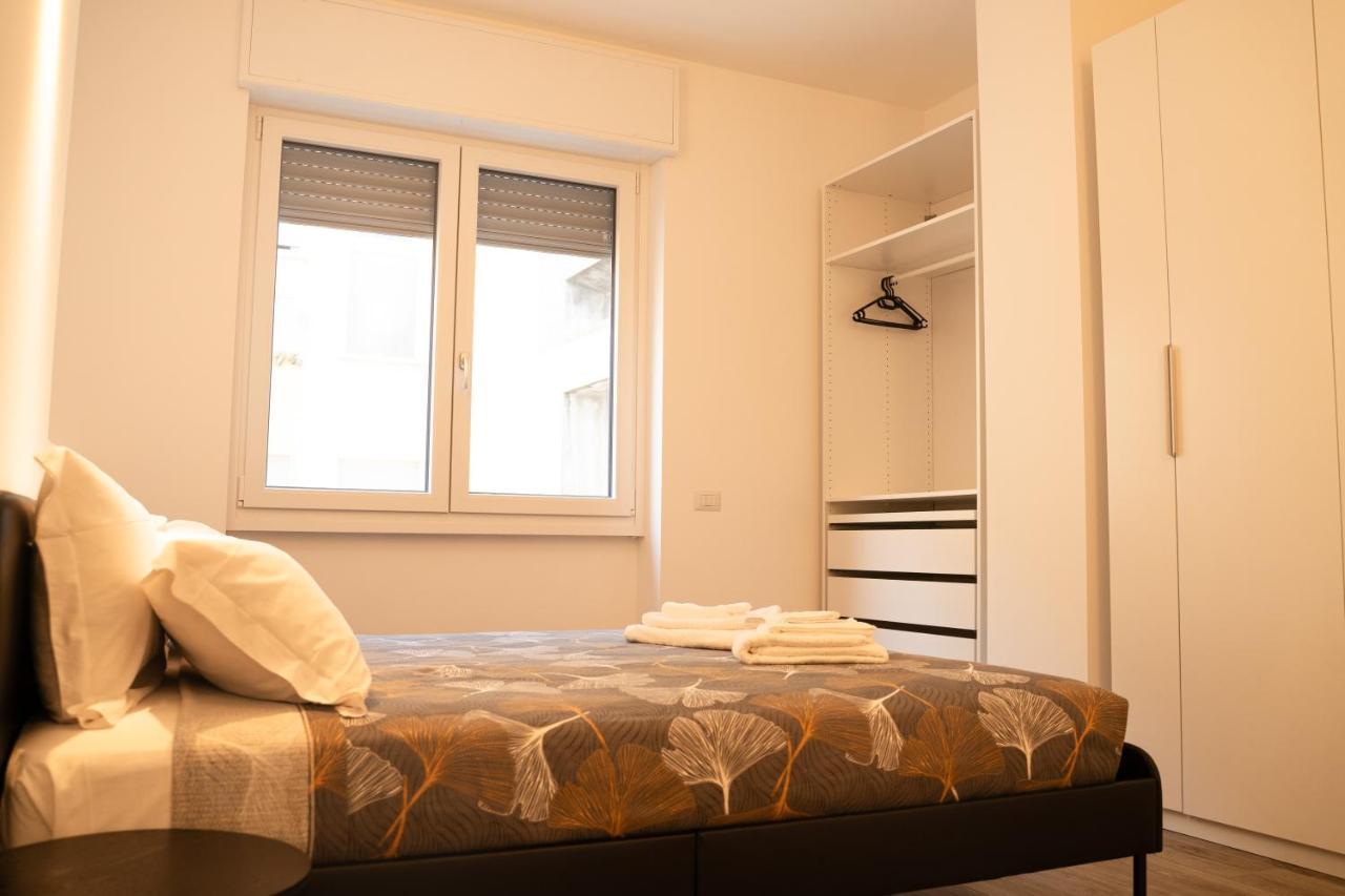 Apartament Piazza XX Settembre - Feel The Centre Lecco Zewnętrze zdjęcie